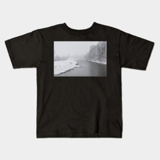 Snow Walk Kids T-Shirt